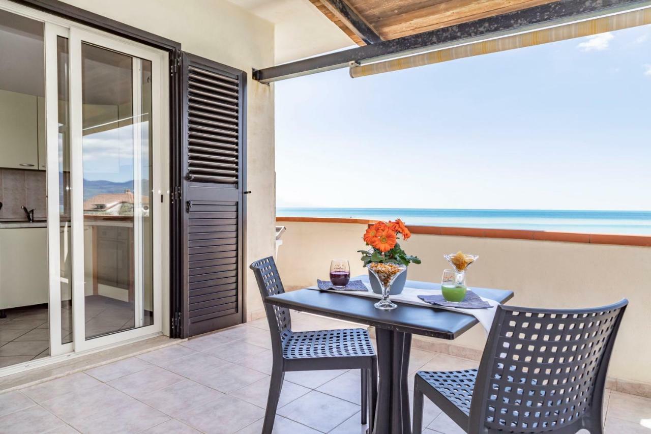 Residence فيلاماري المظهر الخارجي الصورة
