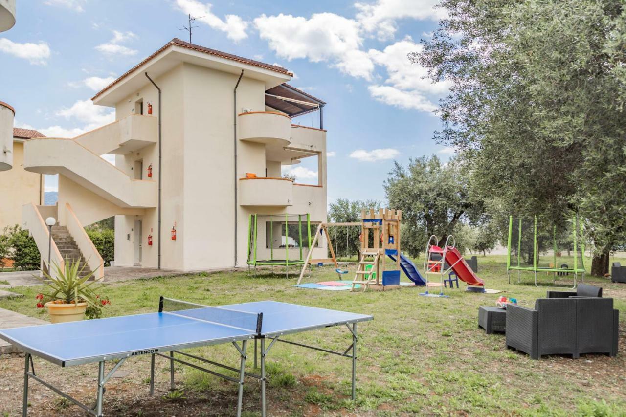 Residence فيلاماري المظهر الخارجي الصورة