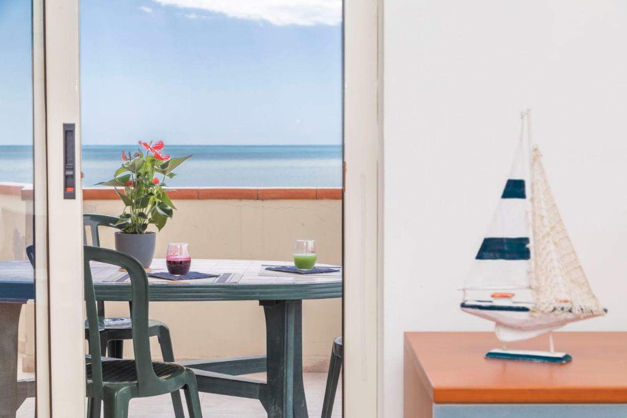 Residence فيلاماري المظهر الخارجي الصورة