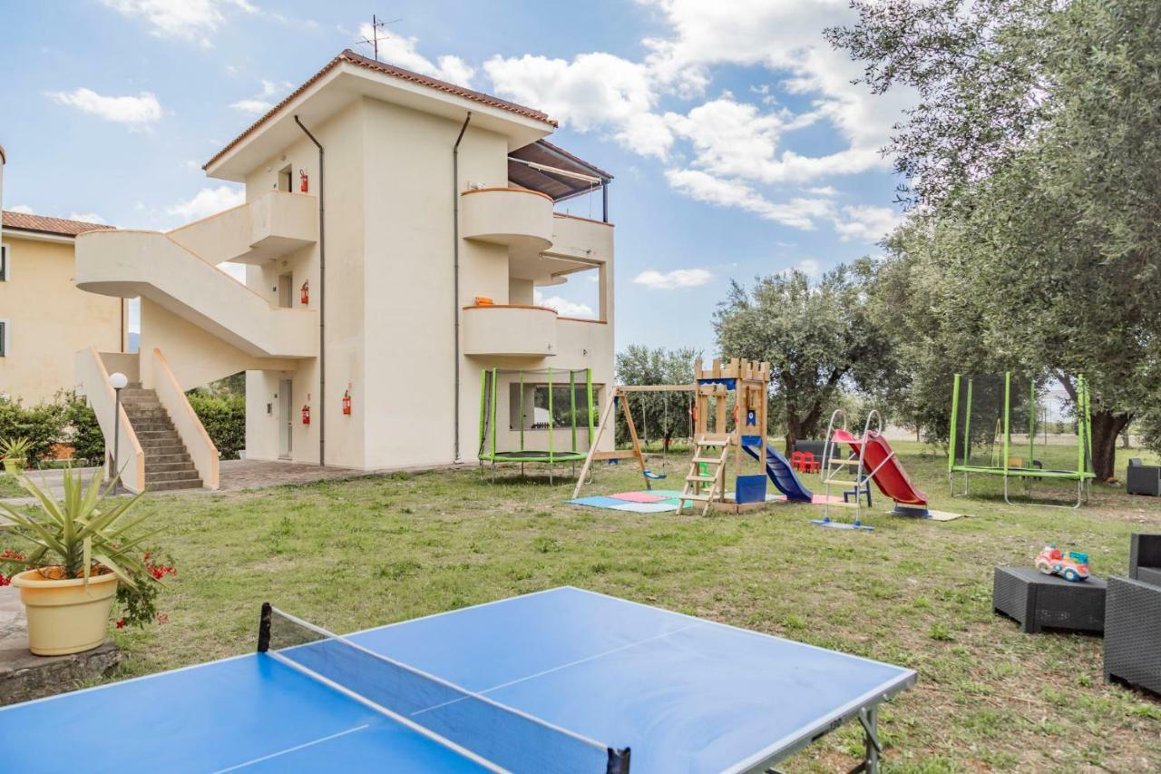 Residence فيلاماري المظهر الخارجي الصورة
